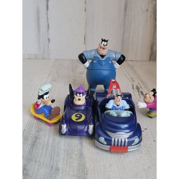 Car racing Pluto son car variety toy figure Disney skateboard - Picture 2 of 11